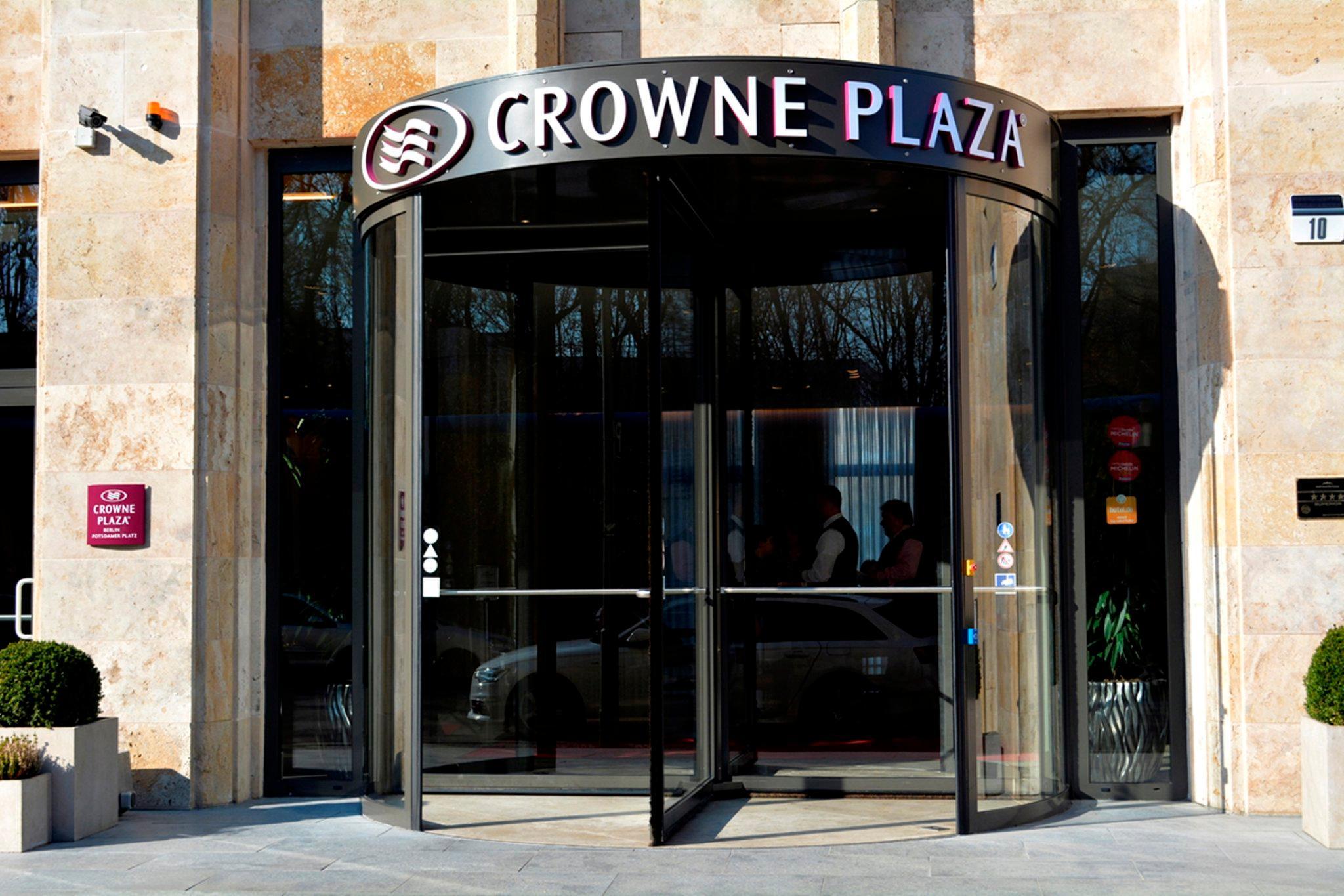 Crowne Plaza Berlin - Potsdamer Platz, An Ihg Hotel Dış mekan fotoğraf